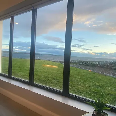 Spectacular Ocean Views & Minutes To Cliffs- Clahane Shore Dom wakacyjny Liscannor