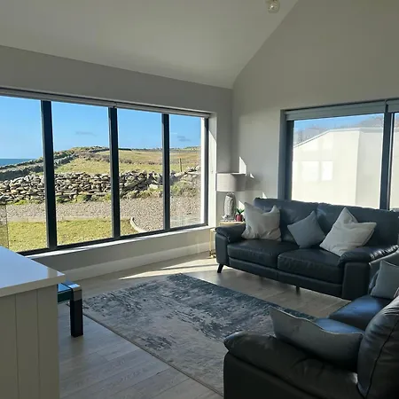 Spectacular Ocean Views & Minutes To Cliffs- Clahane Shore