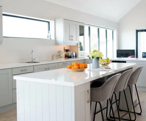 Prázdninový dům Spectacular Ocean Views & Minutes To Cliffs- Clahane Shore *