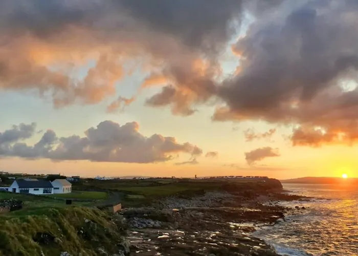 Holiday home Spectacular Ocean Views & Minutes To Cliffs- Clahane Shore Liscannor