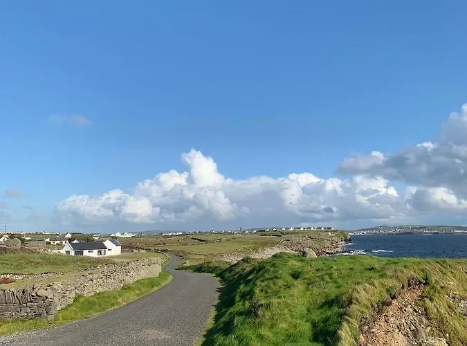 Spectacular Ocean Views & Minutes To Cliffs- Clahane Shore *